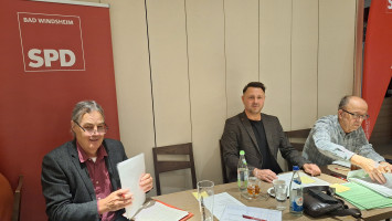 von links: Vorsitzender Matthias Oberth, stellvertretender Vorsitzender Jens Schönamsgruber, Schriftführer Erich Haag