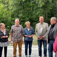 Bundestagsabgeordneter Carsten Träger, SPD-Fraktionsvorsitzender Matthias Oberth und stellvertretender Bürgermeister Ronald Reichenberg und